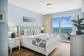 Stylish N Comfy Resort Beach Condo Sleeps 8! by Dolce Vita Getaways PCB